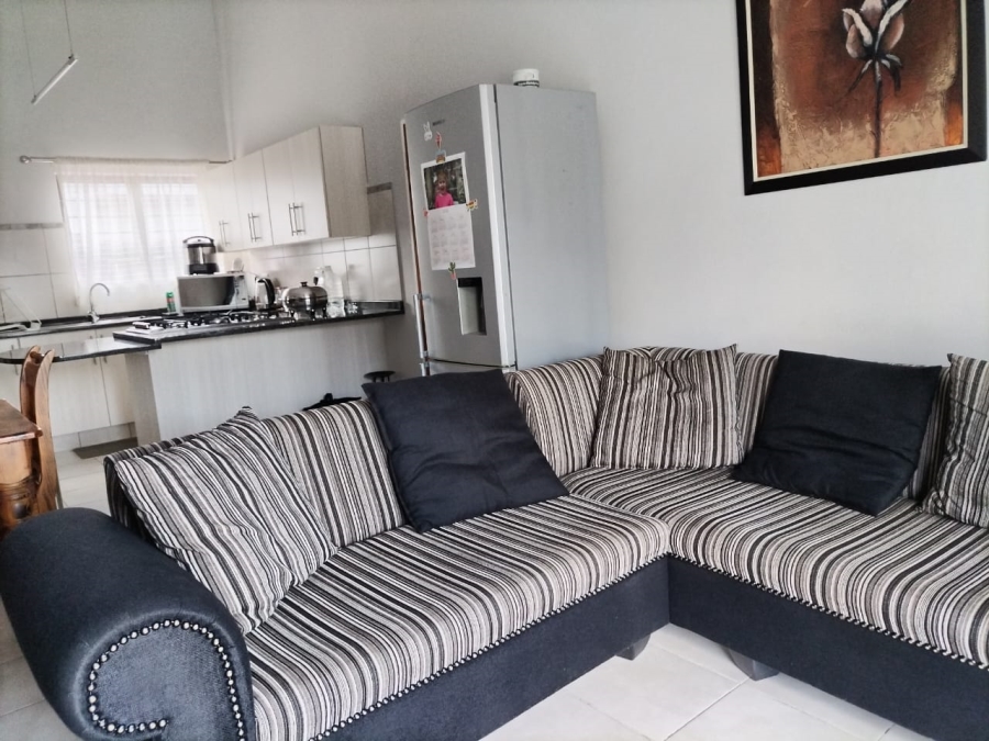 2 Bedroom Property for Sale in Waterval East North West